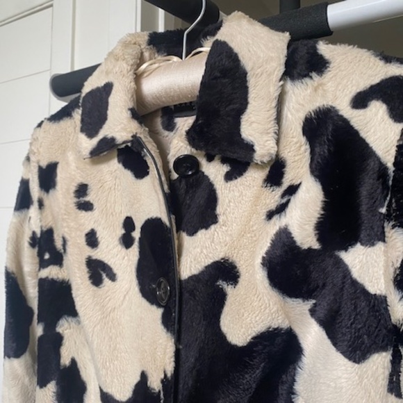 Coat - Picture 3 of 3